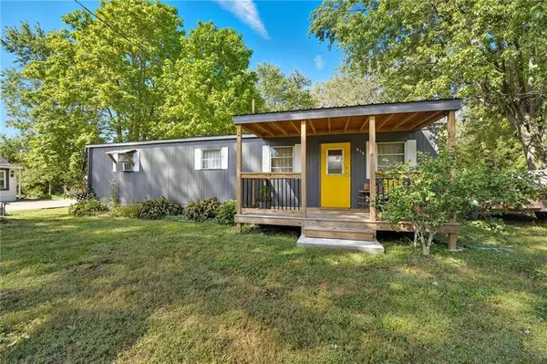 610 Water ST, Holt, MO 64048