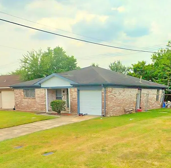 4330 Fairgreen LN, Houston, TX 77047