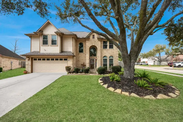 4502 Sienna Heights CT, Pasadena, TX 77505