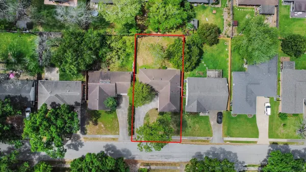 11222 Cliffwood DR, Houston, TX 77035