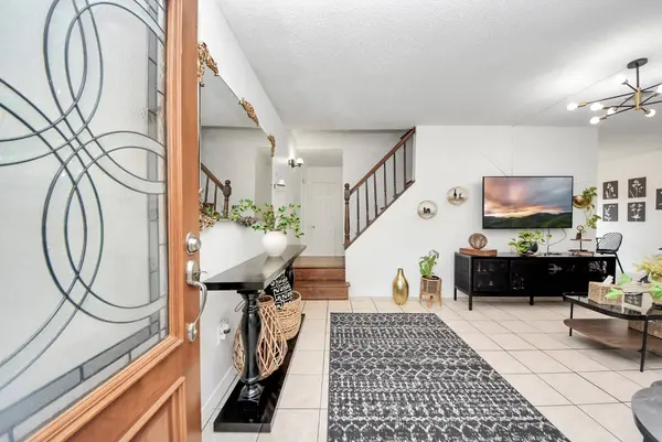 6903 La Violetta DR, Houston, TX 77083