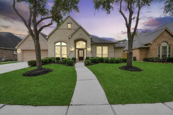16211 Canova Hill LN, Houston, TX 77044