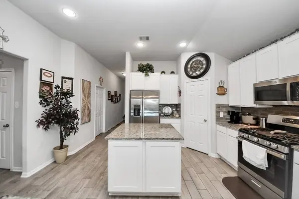 15527 Abbotshall Bend DR, Humble, TX 77346