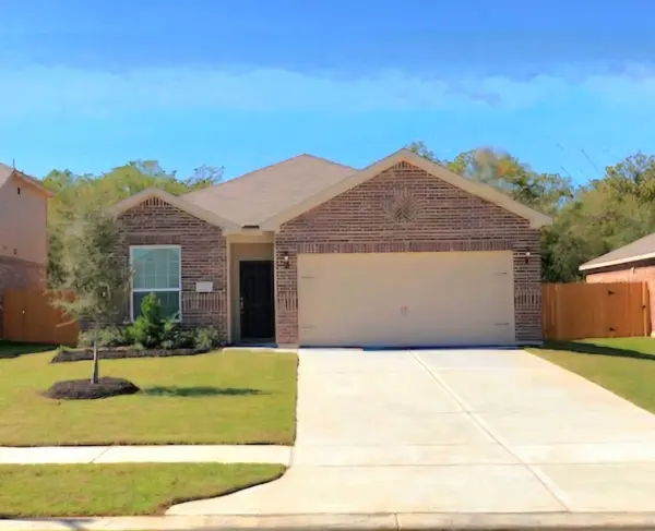 9510 Opal Gates DR, Rosharon, TX 77583