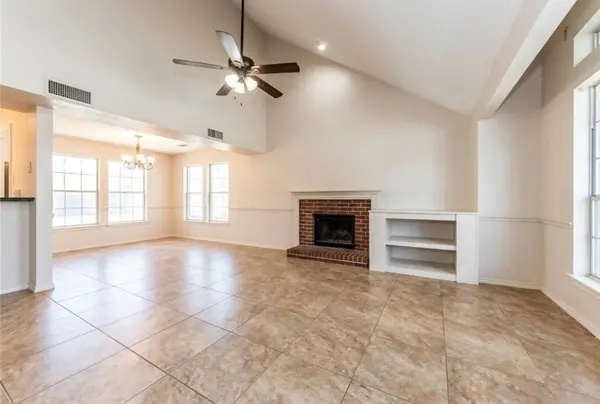 14303 Oak Chase DR, Houston, TX 77062