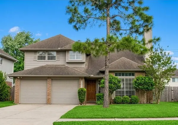 14303 Oak Chase DR, Houston, TX 77062
