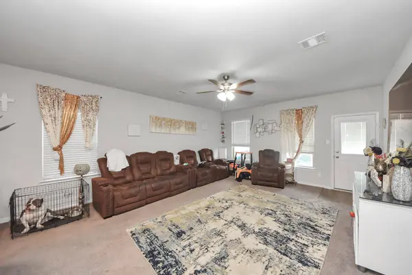 3006 Royal Albatross DR, Texas City, TX 77590