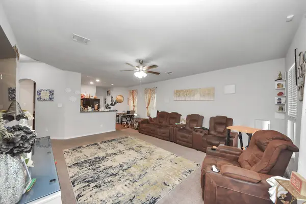 3006 Royal Albatross DR, Texas City, TX 77590
