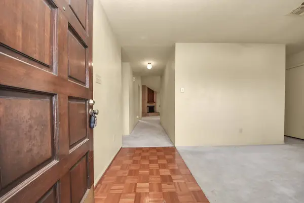 2118 Pilgrims Bend DR, Friendswood, TX 77546