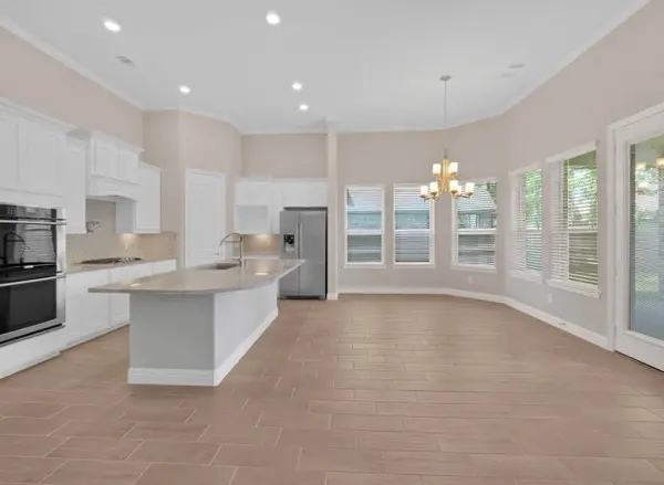 18851 Collins View DR, New Caney, TX 77357