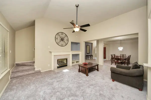 3906 Southsand DR, Pearland, TX 77584