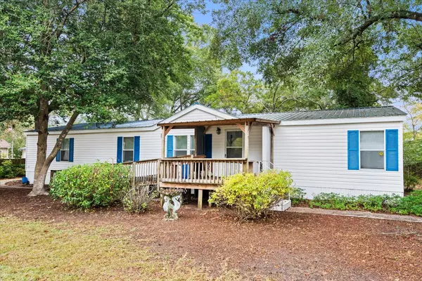 Coward, SC 29530-5176,3108 Hornet Ln