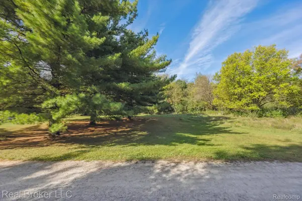 4610 Crane CT, Ypsilanti, MI 48197