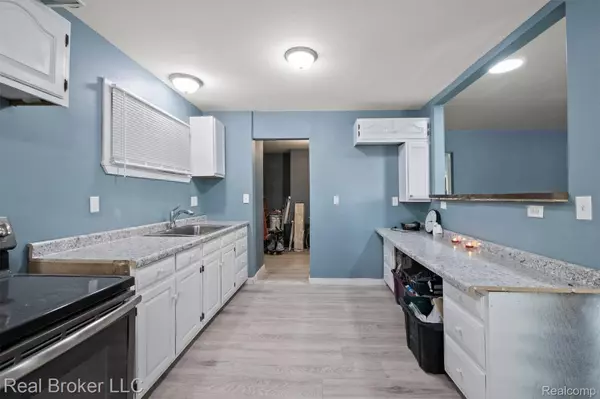 14561 Stout ST, Detroit, MI 48223