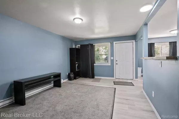 14561 Stout ST, Detroit, MI 48223