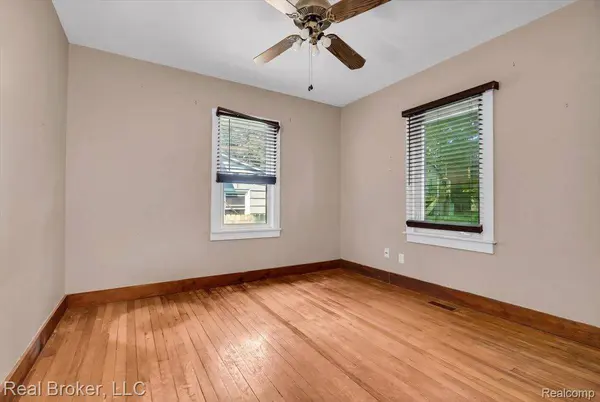 624 N Prospect RD, Ypsilanti, MI 48198