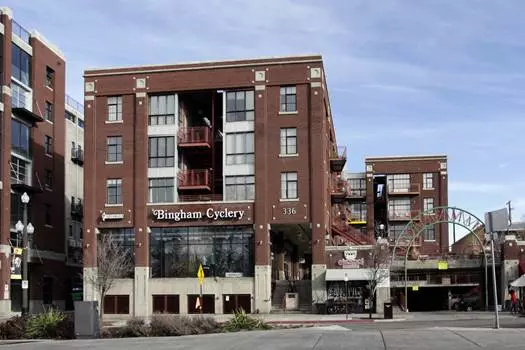 Uffens Marketplace Lofts