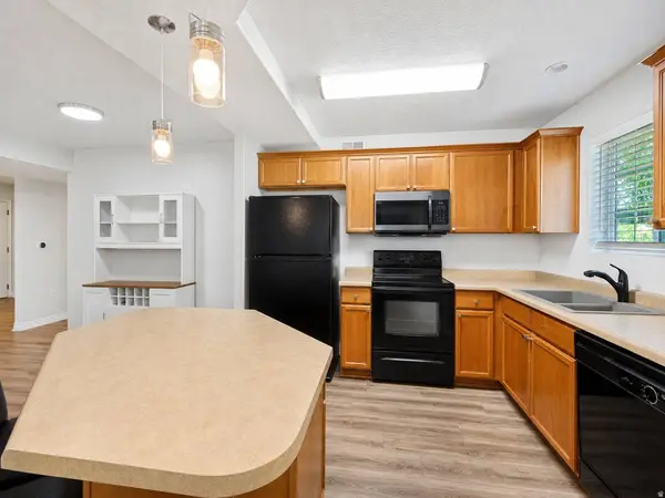 184 E SPENCER PEAK WAY S #C-2, Draper, UT 84020