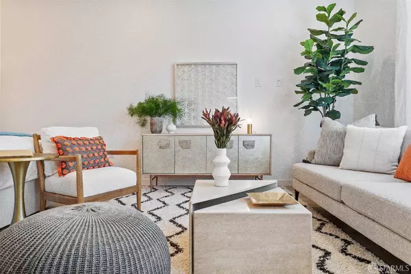 52 Kirkwood AVE #403, San Francisco, CA 94124