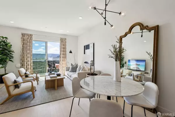 83 Kirkwood AVE, San Francisco, CA 94124