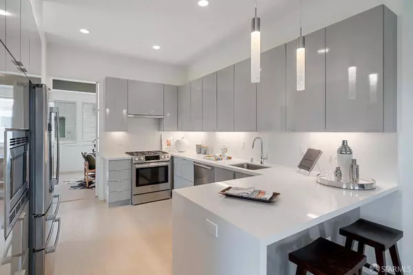 87 Kirkwood AVE, San Francisco, CA 94124