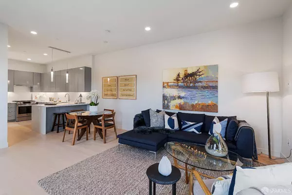 87 Kirkwood AVE, San Francisco, CA 94124