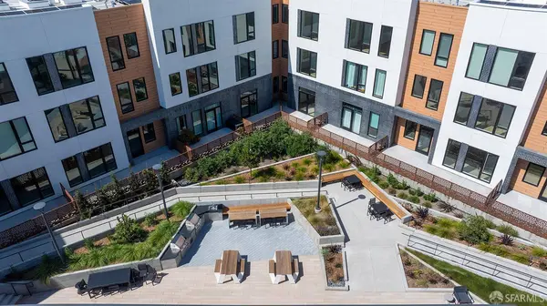 52 Kirkwood AVE #408, San Francisco, CA 94124