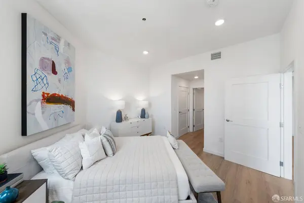 52 Kirkwood AVE #321, San Francisco, CA 94124