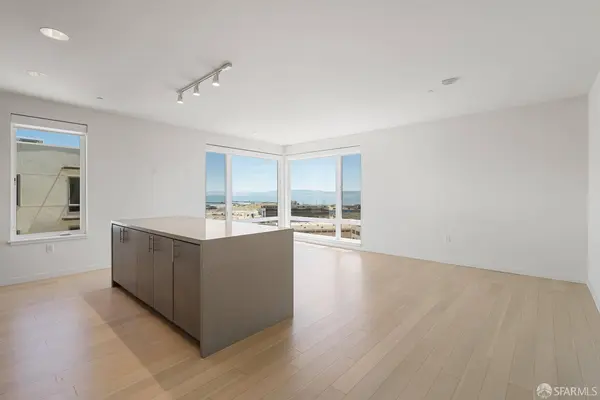 51 Innes CT #401, San Francisco, CA 94124