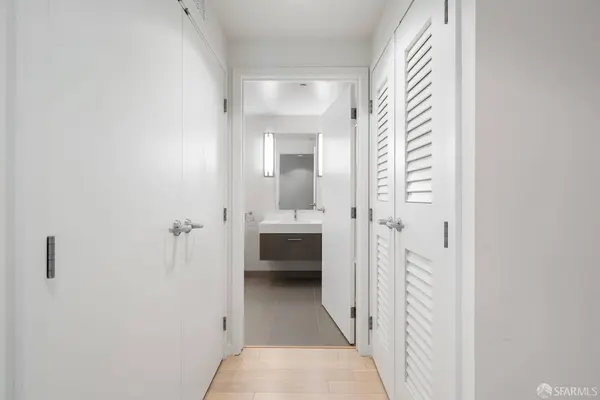 51 Innes CT #401, San Francisco, CA 94124