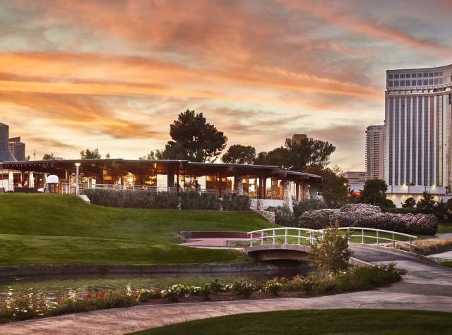 original_LVCC_Sunset_Panorama-Web0-2b2a3d9afdd3241