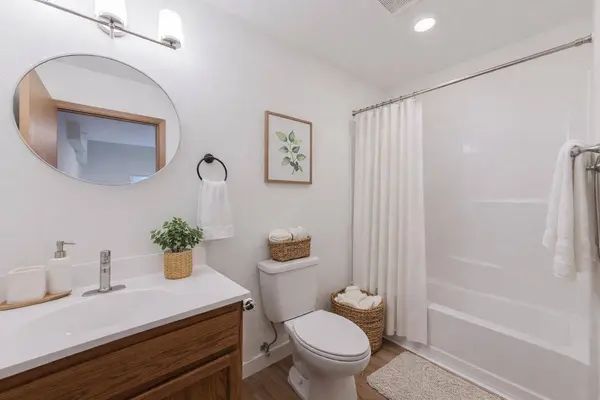 4050 Delta Drive, Juneau, AK 99801