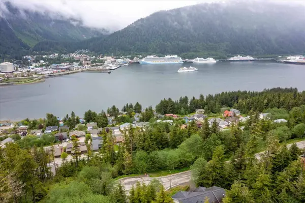 3012 Goodwin Rd, Juneau, AK 99801