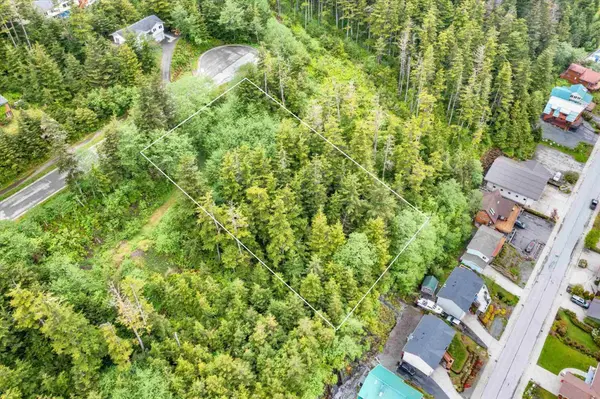 3012 Goodwin Rd, Juneau, AK 99801