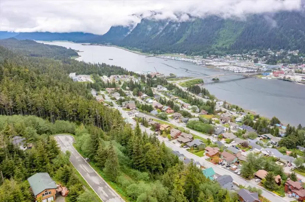 3012 Goodwin Rd, Juneau, AK 99801