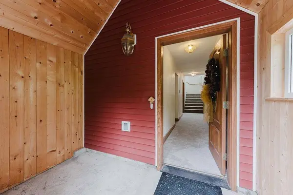 1001 Ski Street, Juneau, AK 99801