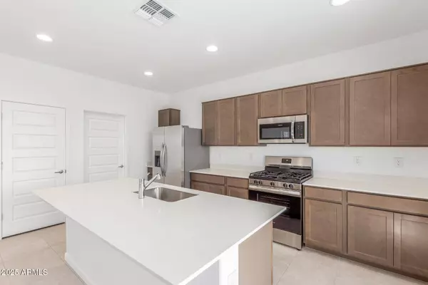 20924 S 231ST Way, Queen Creek, AZ 85142