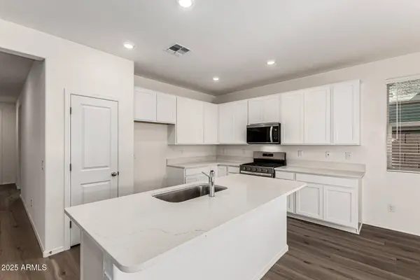 21135 E Arrowhead Trail, Queen Creek, AZ 85142