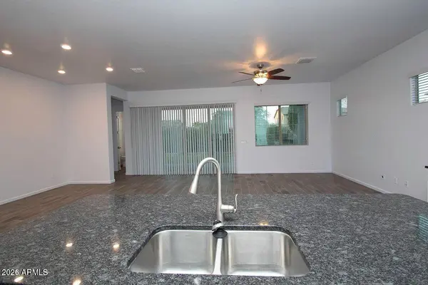1135 E Tekoa Avenue, Gilbert, AZ 85298