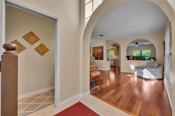 6098 TIVOLI GARDENS BLVD, Orlando, FL 32829