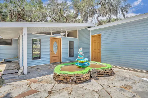 13450 SE 105TH TER, Ocklawaha, FL 32179