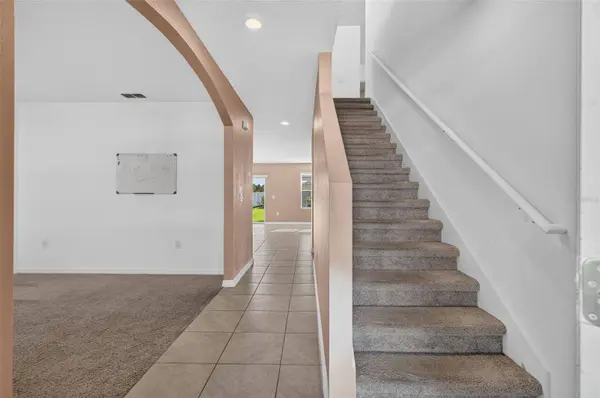 3042 BETHPAGE LOOP, Mount Dora, FL 32757