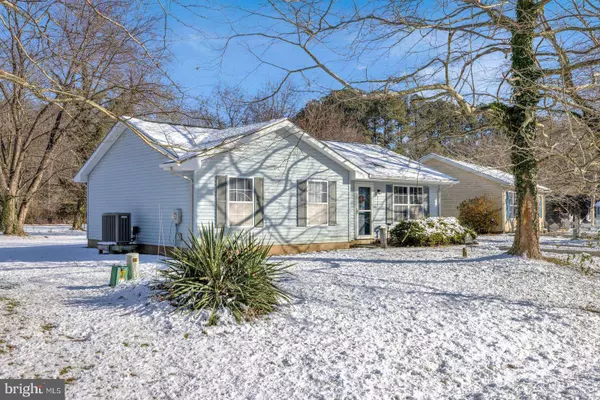 6179 E DORLON DR, Rock Hall, MD 21661