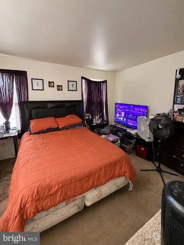 409 CALVERT ST, Chestertown, MD 21620