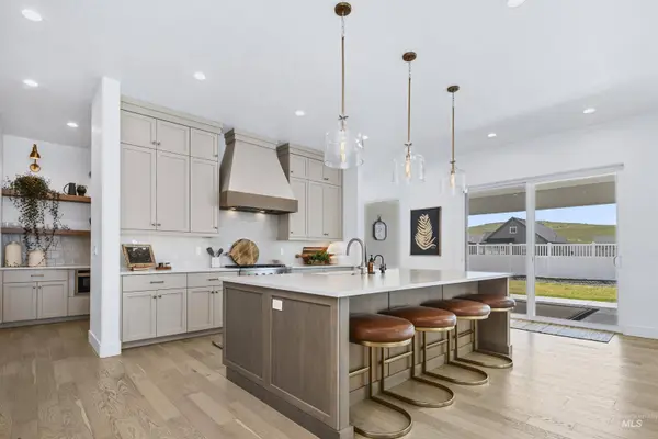 13639 N Ruffed Grouse Way, Boise, ID 83714