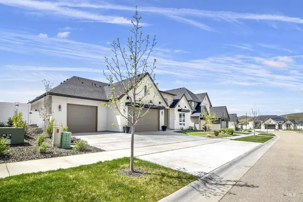 13639 N Ruffed Grouse Way, Boise, ID 83714
