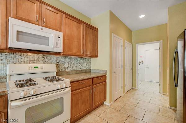 2612 Rock Pigeon AVE, North Las Vegas, NV 89084
