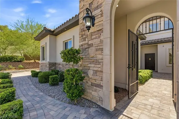 5 Ayden DR, Henderson, NV 89052