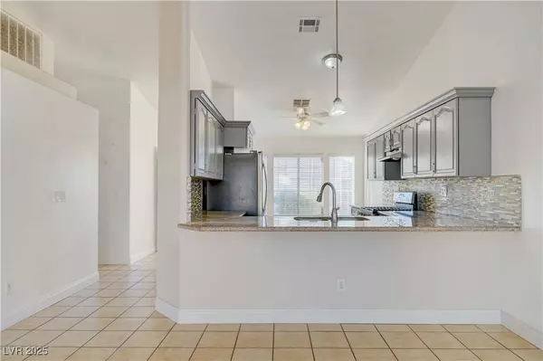 3640 Brentcove DR, North Las Vegas, NV 89032