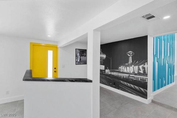 3333 Seminole CIR, Las Vegas, NV 89169